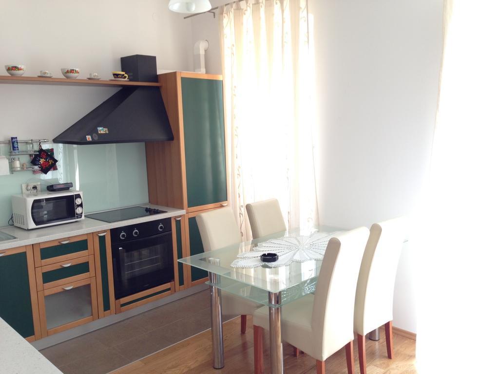 Apartment Duncovich Cres Bilik gambar